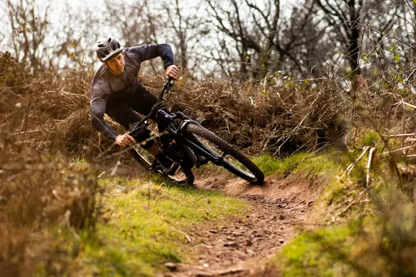 mtb cornering 2